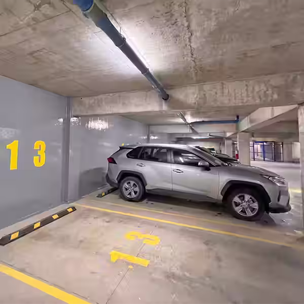 Construcción impermeabilizacion rampas acceso plataformas estacionamientos poliurea apv chile